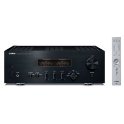 Yamaha A-S1200 en negro, vista frontal con los vúmetros y el mando a distancia plateado al lado