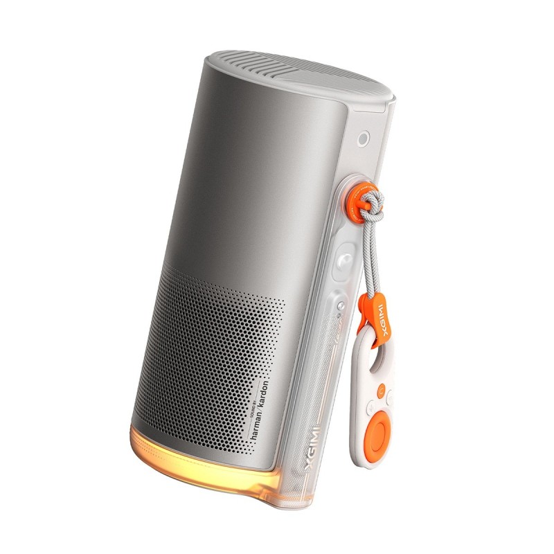 XGIMI MoGo 4 Laser | Proyector Portátil Triple Láser vista lateral con mando auxiliar y luz ambiente encendida