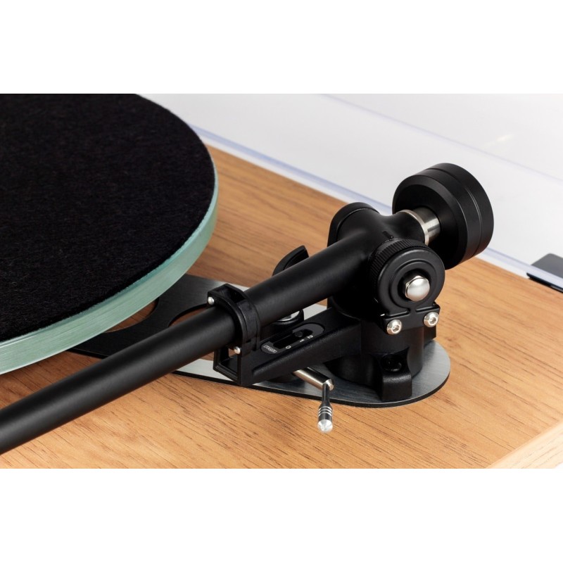 Rega Planar 3 sin cápsula — Giradiscos con brazo RB330 | Stella AV