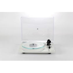 Rega Planar 3 Negro — vista frontal tapa abierta