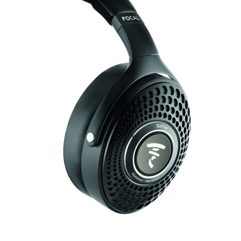 Focal Bathys Deep Black — detalle de la rejilla de la cápsula