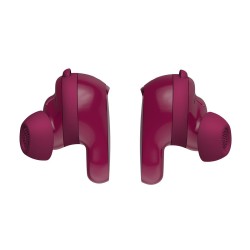 Bose QuietComfort Ultra Earbuds (2.ª gen) en Deep Plum, vista lateral de los dos auriculares con las puntas