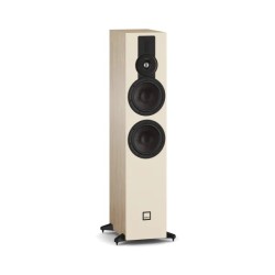 DALI Sonik 7 Natural Oak — vista tres cuartos sin rejilla