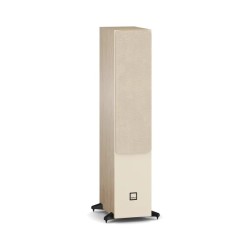 DALI Sonik 7 Natural Oak — vista tres cuartos con rejilla