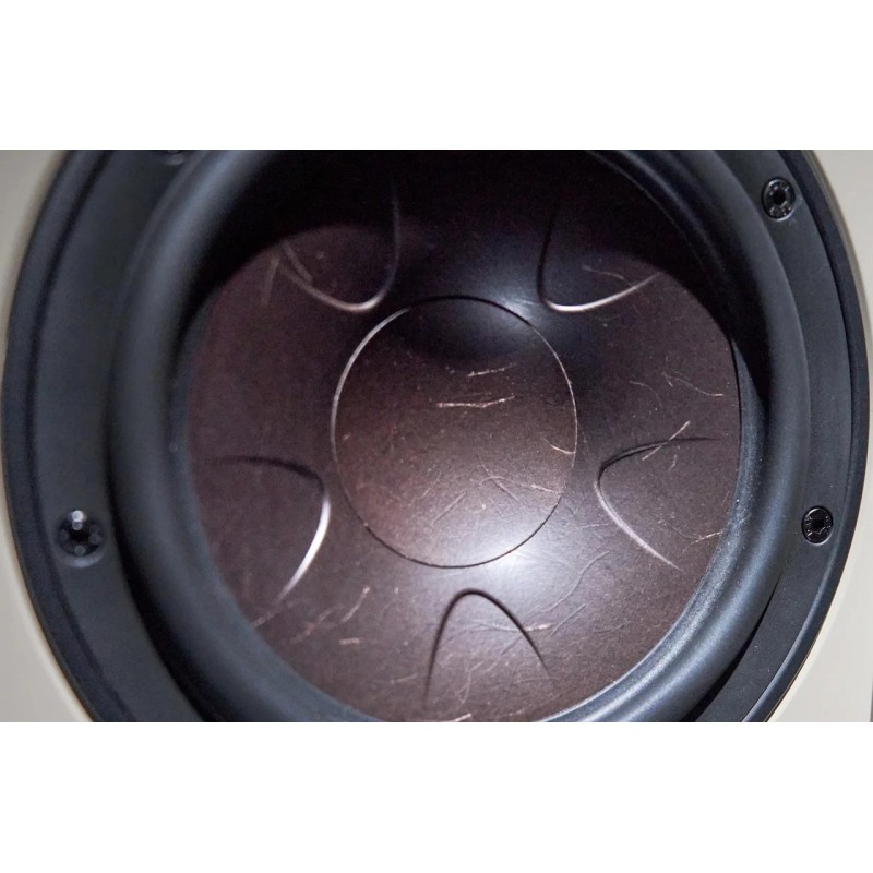 DALI Sonik 3 | Altavoces de Estantería con Woofer de 7"