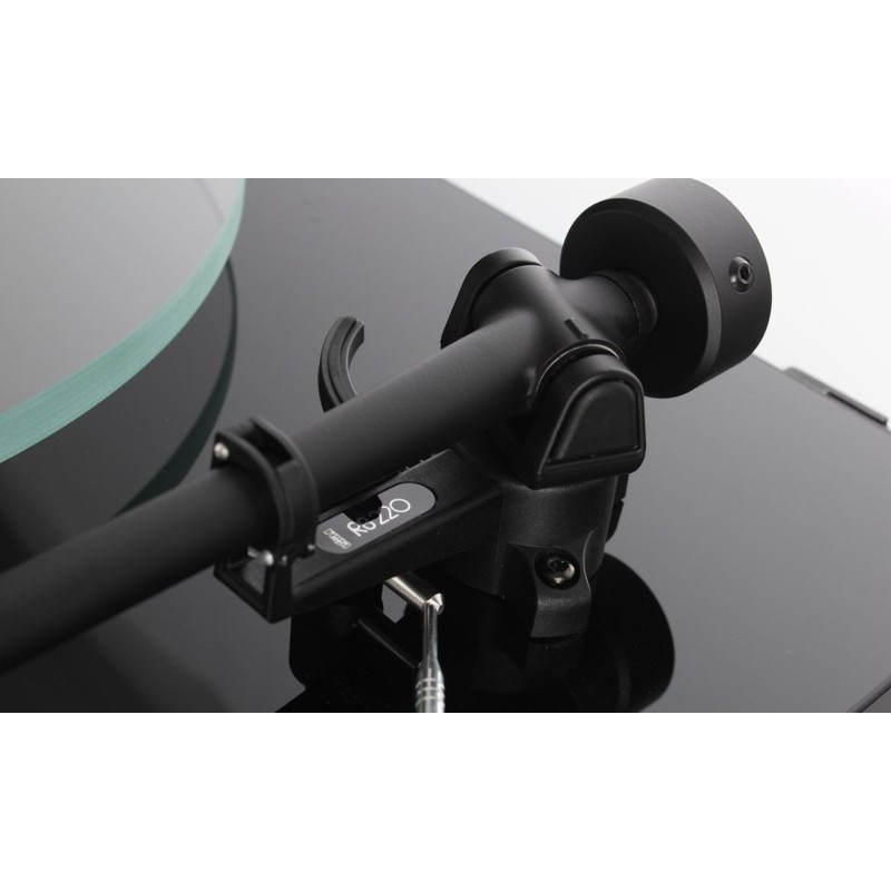 Brazo Rega RB220 | Aluminio de una pieza, montaje 3 puntos