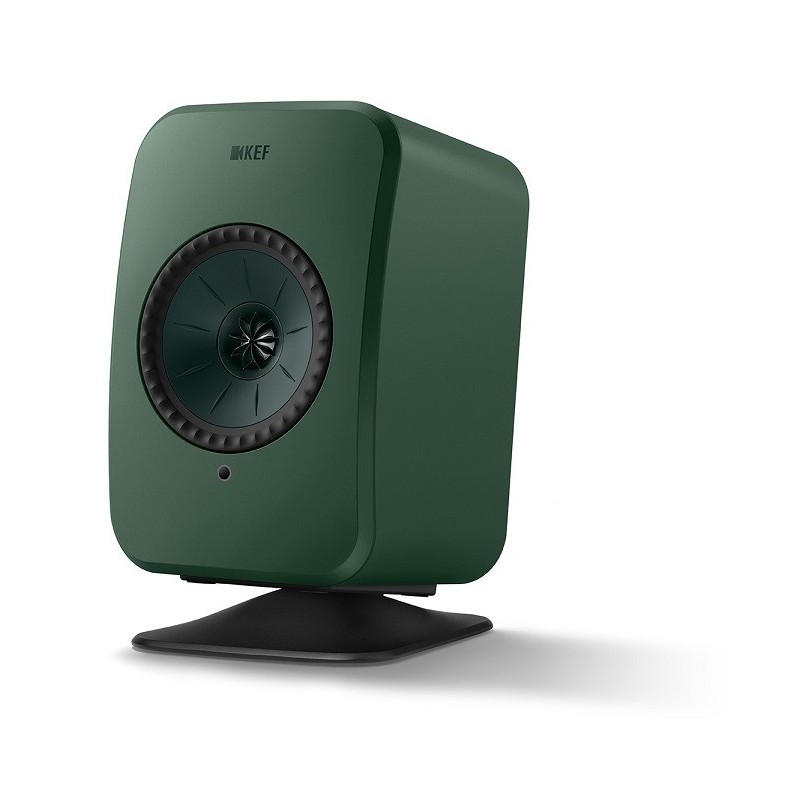 KEF LSX II LT Sage Green — altavoz sobre soporte