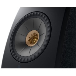 KEF LSX II Carbon Black — detalle frontal del driver Uni-Q