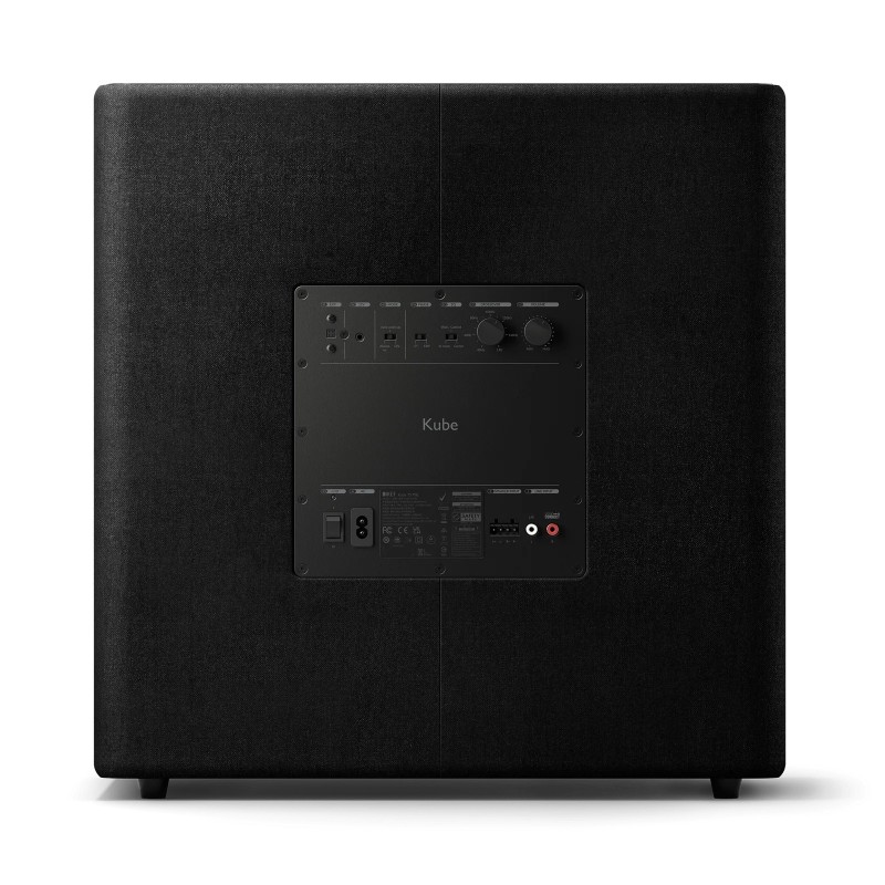 KEF Kube 15 MIE — panel trasero con entradas RCA y de altavoz