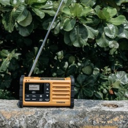 Sangean MMR-88 DAB — radio de emergencia con dinamo, solar y linterna — imagen 6