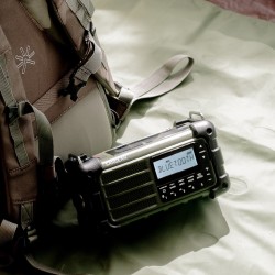 Sangean MMR-99 — radio de emergencia con Bluetooth, IP55 y dinamo — imagen 13