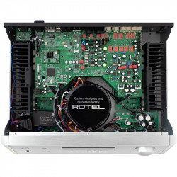 Rotel RA-1572 MkII, interior