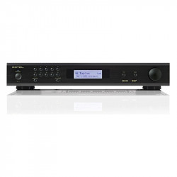 Rotel T11, frontal negro