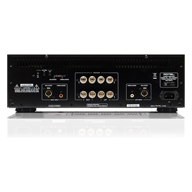 Rotel RB-1552 MkII, conexiones traseras