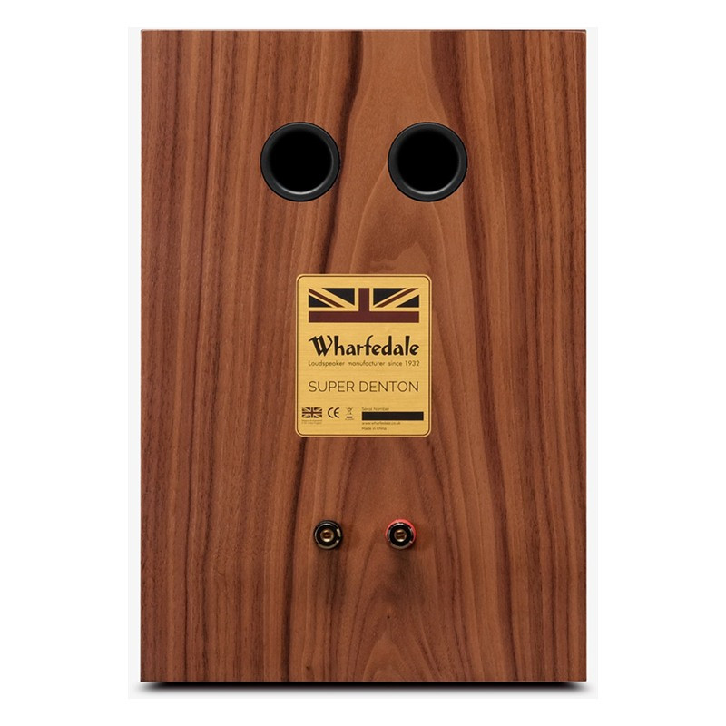 Wharfedale Super Denton en nogal, trasera con puertos y terminales