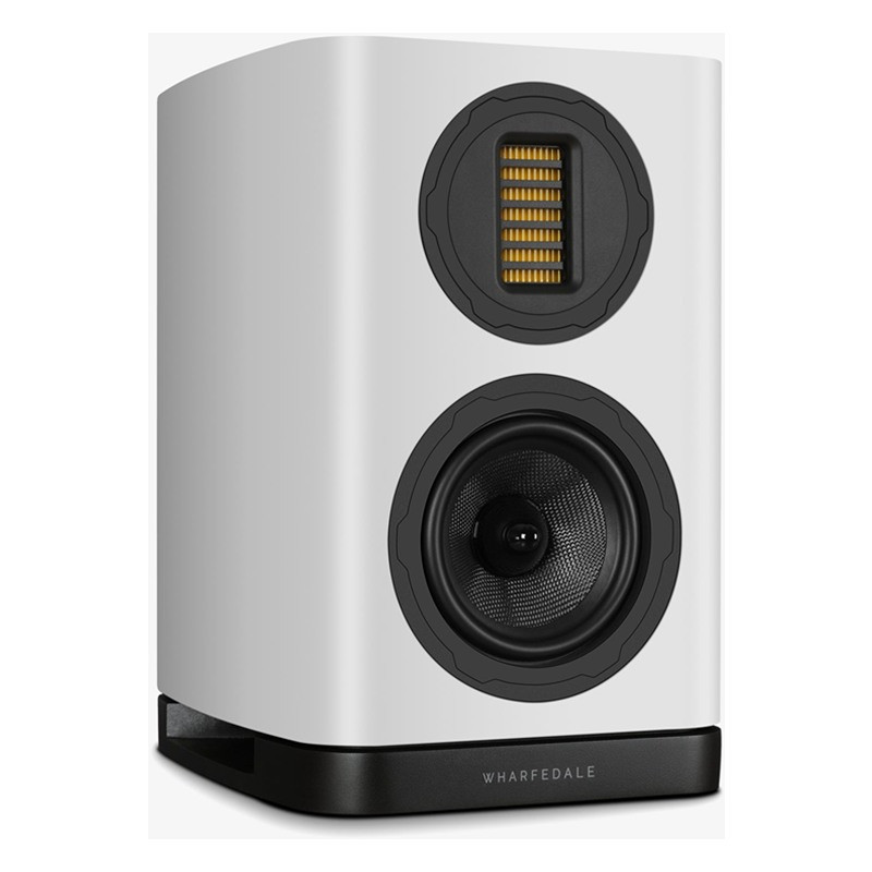 Wharfedale EVO 5.1, vista en ángulo, lado contrario