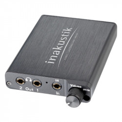 In-Akustik Premium Headphone Amp No. 1, frontal con las dos salidas de auriculares, la entrada y el volumen