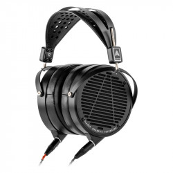 Audeze LCD-X, vista tres cuartos