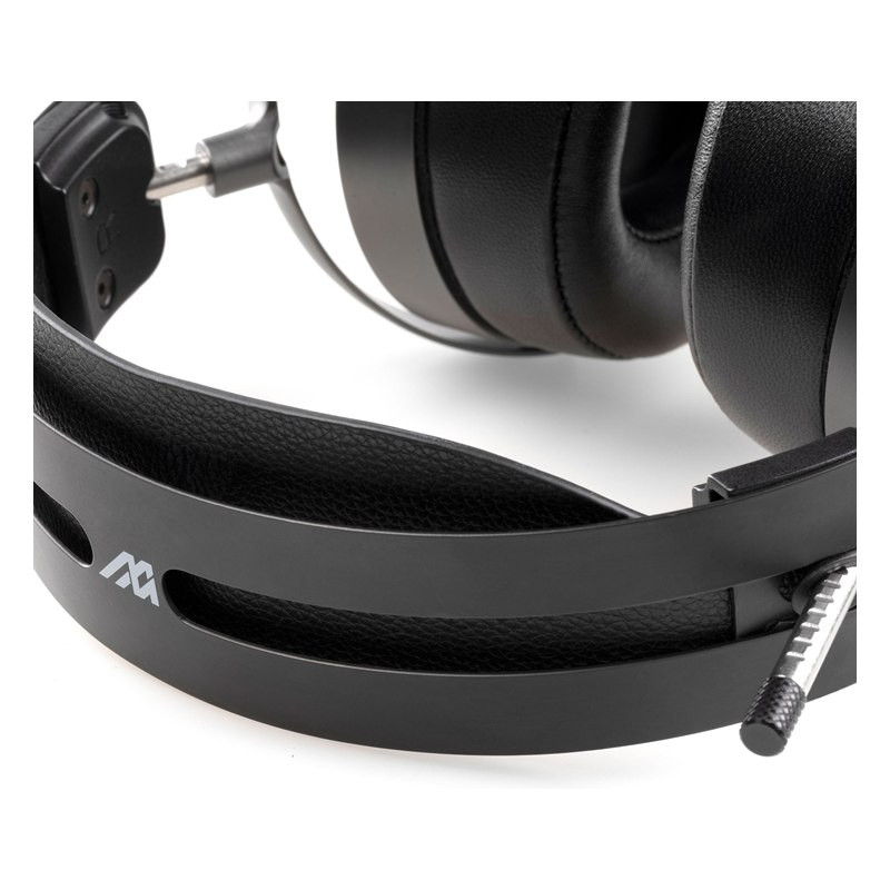 Audeze MM-500, detalle de la diadema de acero y cuero