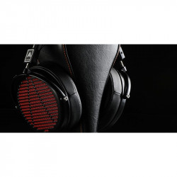 Audeze LCD-GX, en soporte