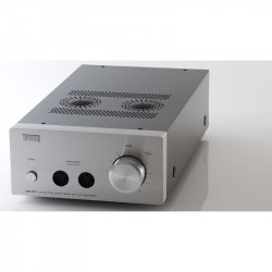 STAX SRM-500T, vista tres cuartos, con las dos tomas PRO de 5 pines