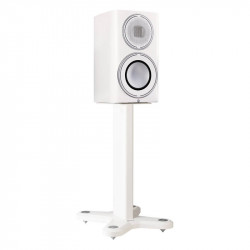 Monitor Audio ST-2, ST-2 en 3/4 con un altavoz Platinum 100 3G encima, blanco mate, blanco mate