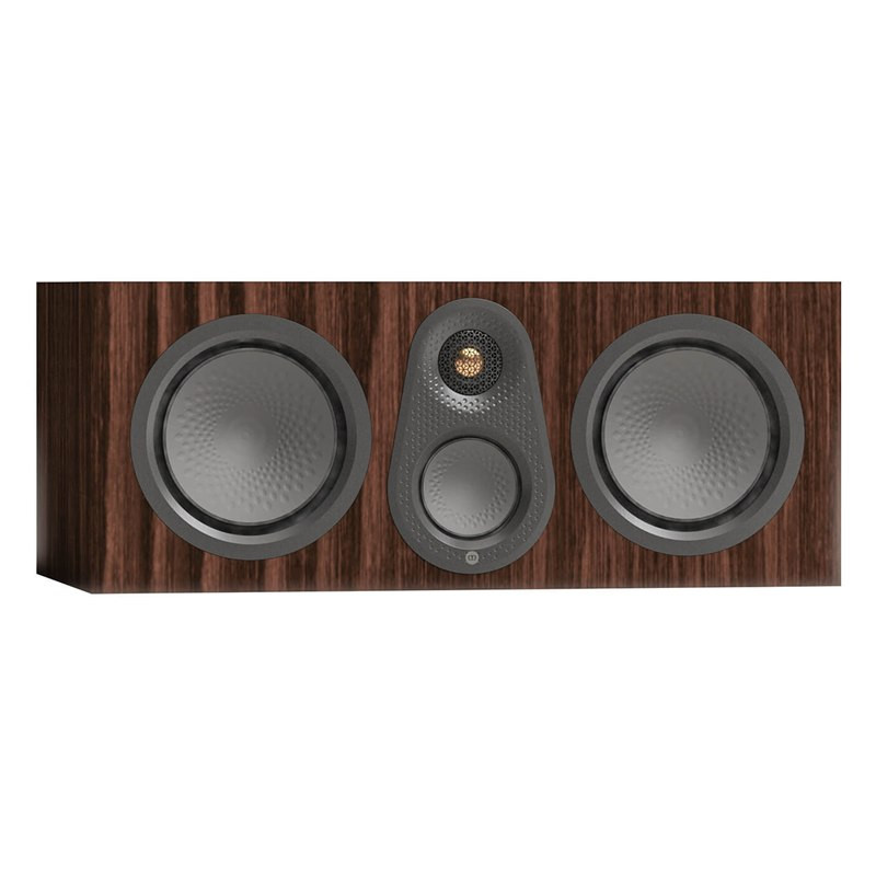 Monitor Audio Silver Centre 8G, vista 3/4 sin rejilla, nogal europeo