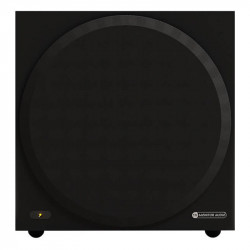 Monitor Audio Vestra W10 con rejilla, vista frontal, negro mate