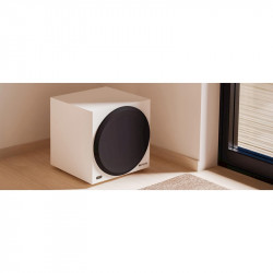 Monitor Audio Vestra W12 en un salón