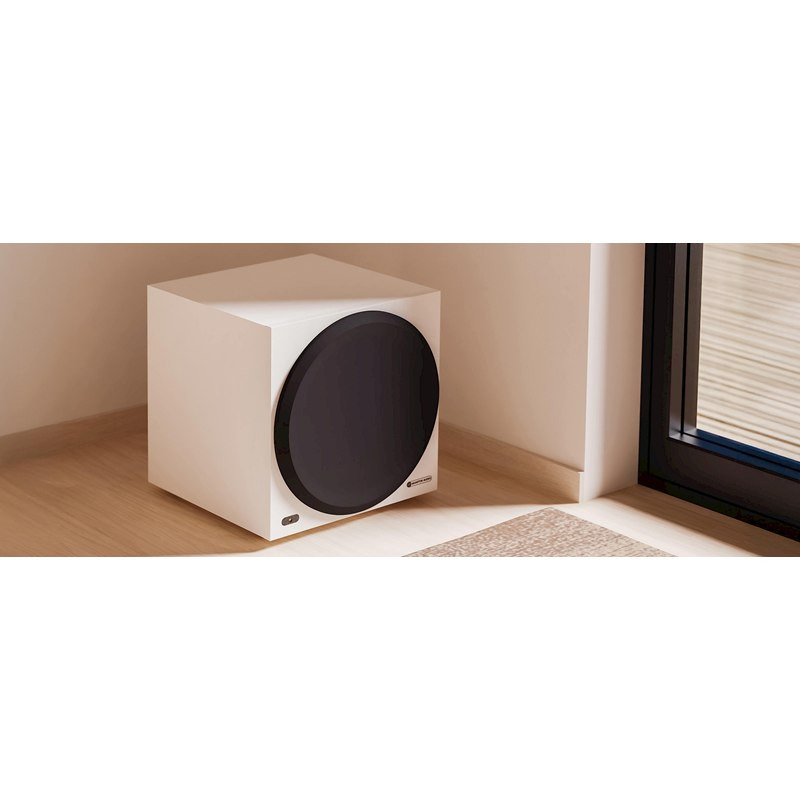 Monitor Audio Vestra W12 en un salón