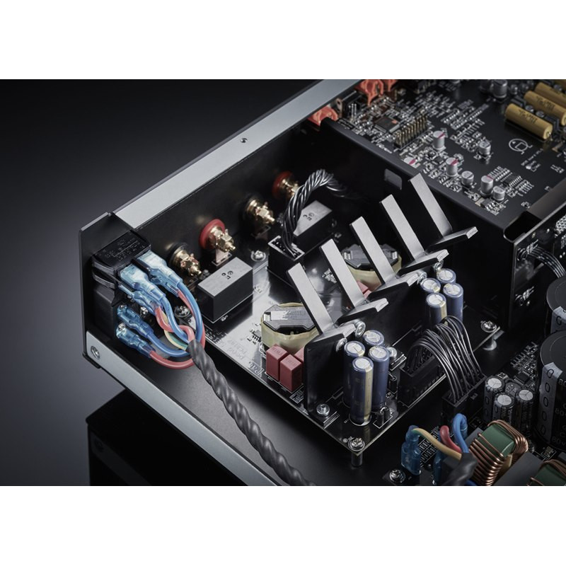 Primare I35 Prisma DM36, vista interior
