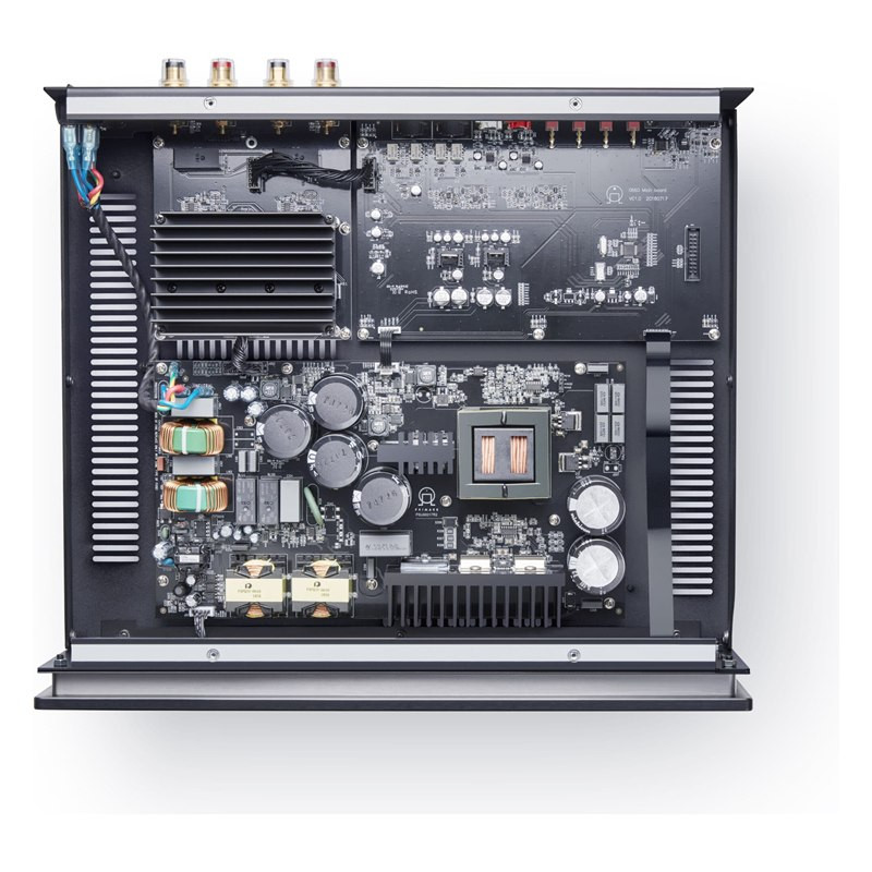 Primare A35.2, vista interior