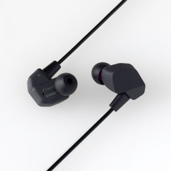 Final A3000, los dos auriculares con cable