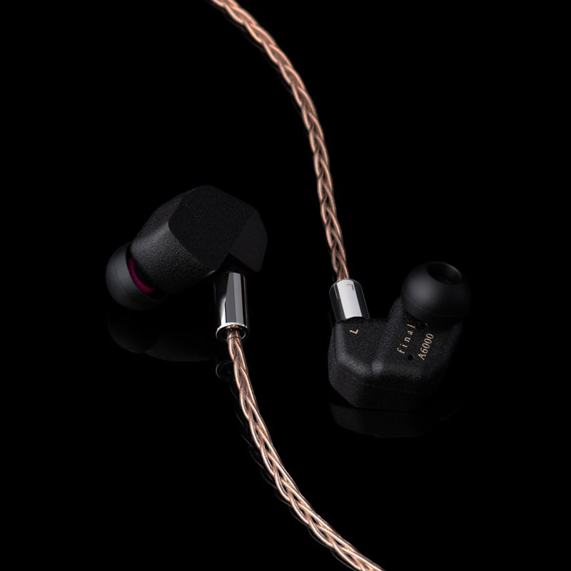 Final A6000, los dos auriculares