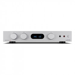 Audiolab 6000A MKII, frontal en ángulo en plata