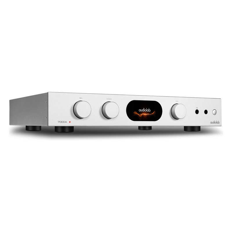Audiolab 7000A, vista lateral de tres cuartos en plata