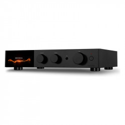 Audiolab 9000A, vista lateral de tres cuartos en negro