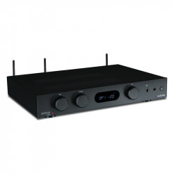 Audiolab 6000A Play, vista lateral de tres cuartos en negro