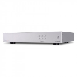 Audiolab 6000N Play, vista de tres cuartos en plata
