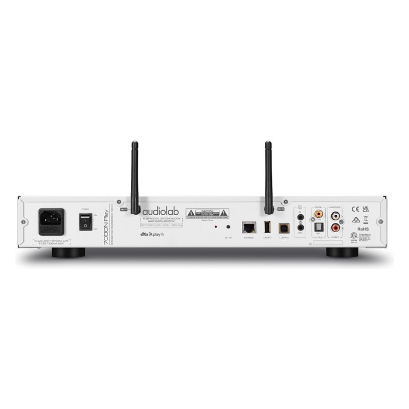 Audiolab 7000N Play, panel trasero en plata
