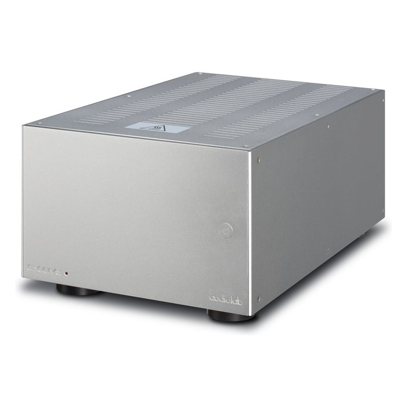 Audiolab 8300MB, vista en tres cuartos, plata