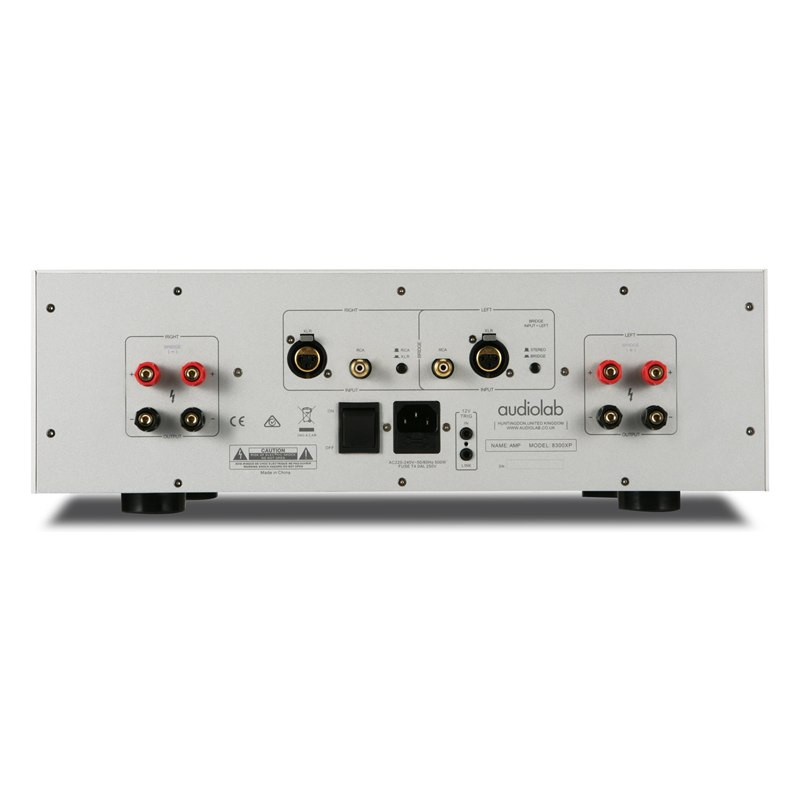 Audiolab 8300XP, panel trasero, plata