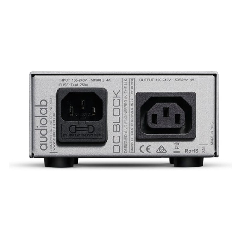 Audiolab DC Block, trasera del DC Block plata