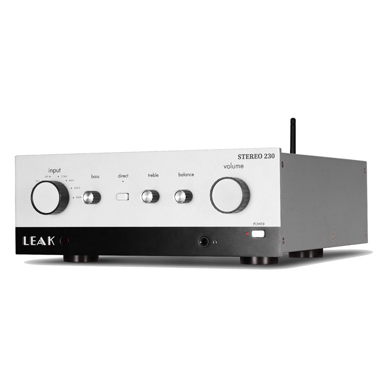 Leak Stereo 230, vista de tres cuartos en plata