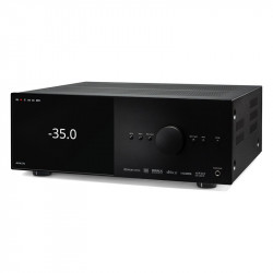 Anthem AVM 70 8K, vista de tres cuartos