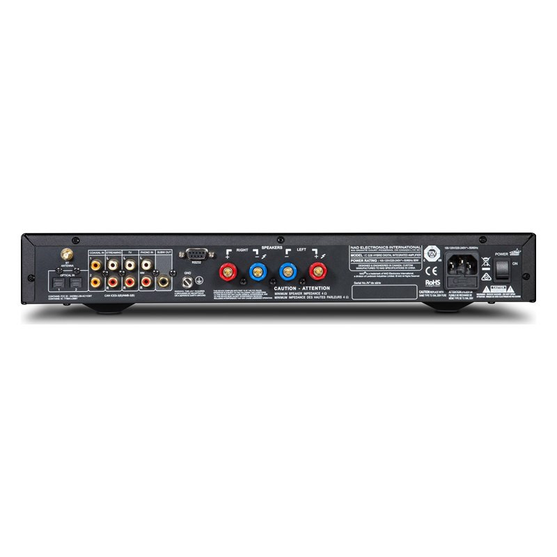 NAD C 328, panel trasero con antena Bluetooth, entradas ópticas y coaxiales, entradas RCA Streaming, TV y phono, salida de subwo