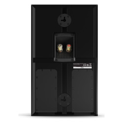 DALI RUBIKORE ON-WALL, panel trasero con las dos ranuras de cuelgue y un par de bornes, negro brillo