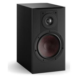 DALI Opticon 2 mk2, vista de tres cuartos sin rejilla, negro