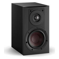 DALI Opticon 1 mk2, vista de tres cuartos sin rejilla, negro