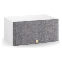 DALI Opticon VOKAL mk2, vista de tres cuartos con la rejilla gris claro, blanco